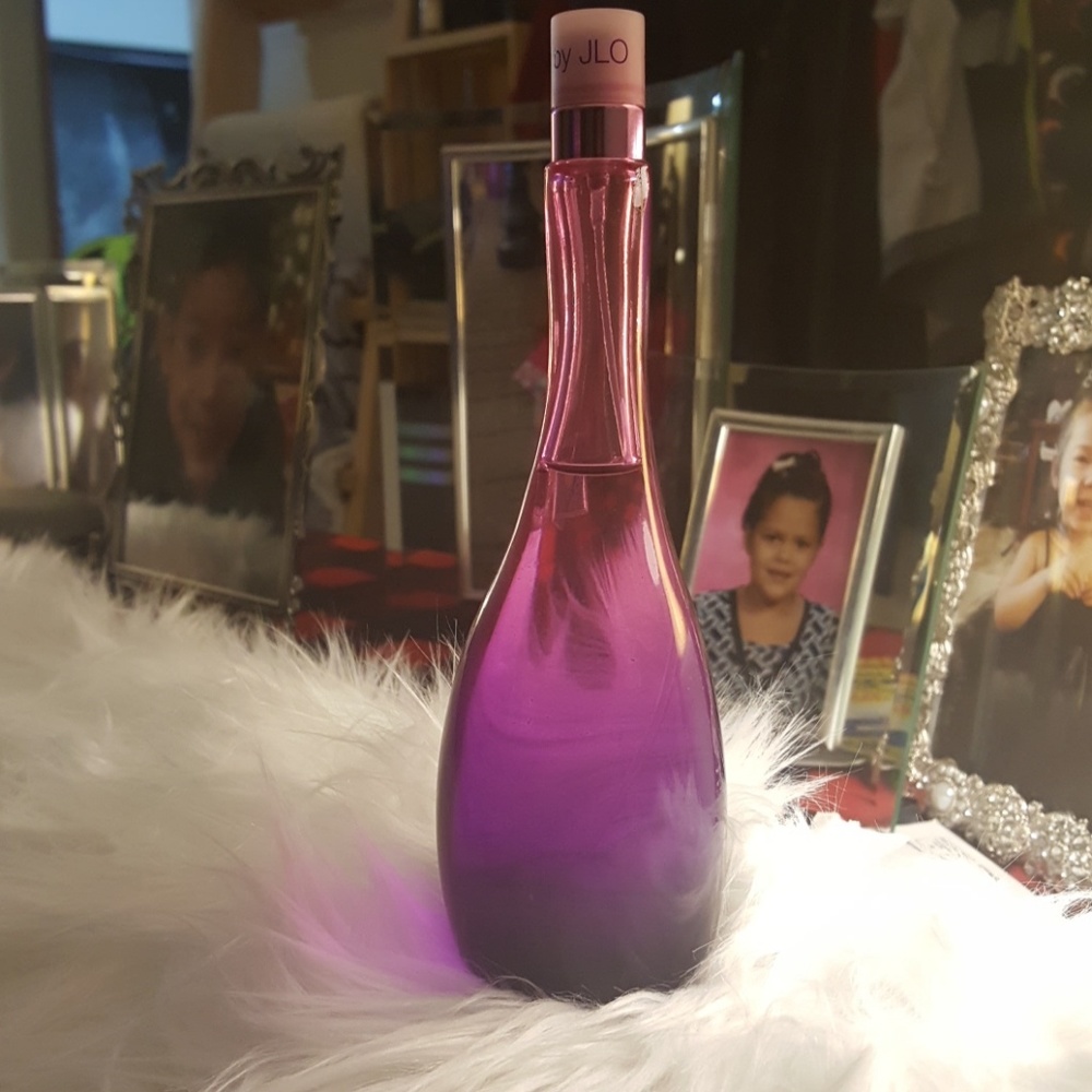 L.A Glow by Jlo